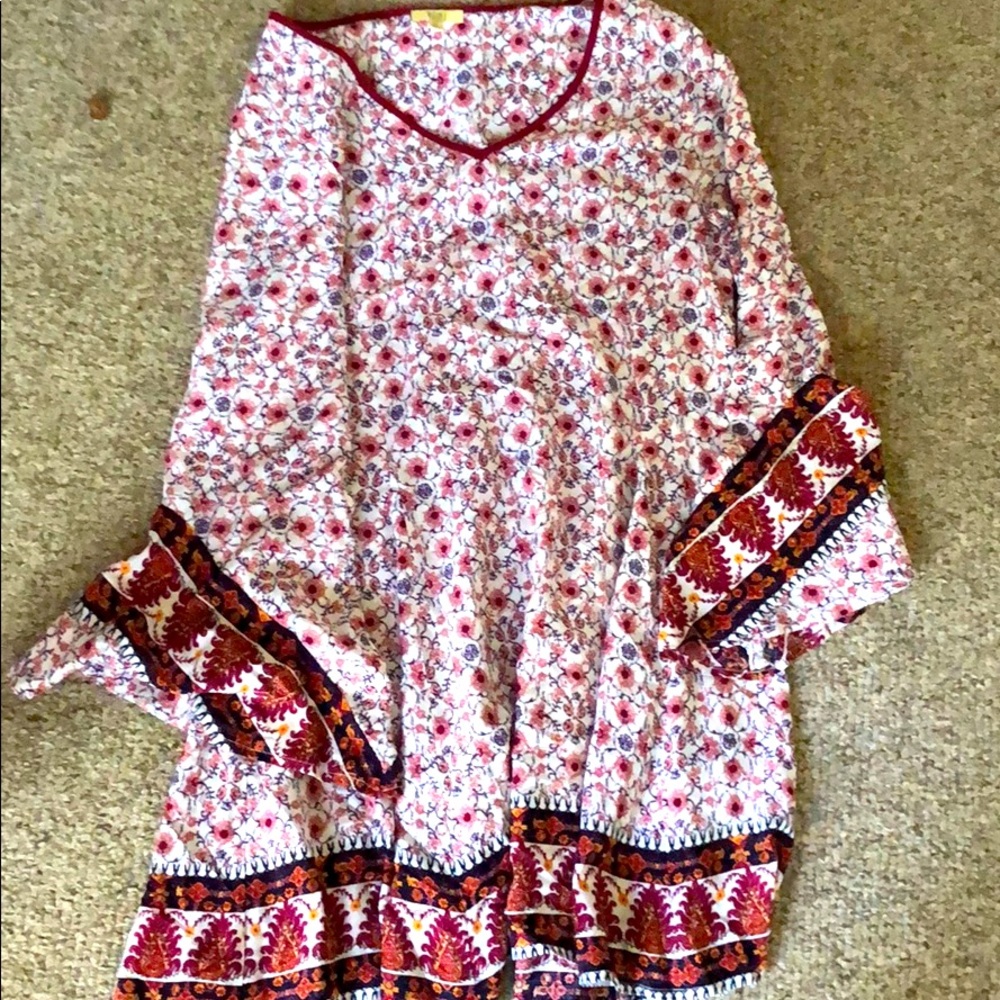 flare sleeve dress